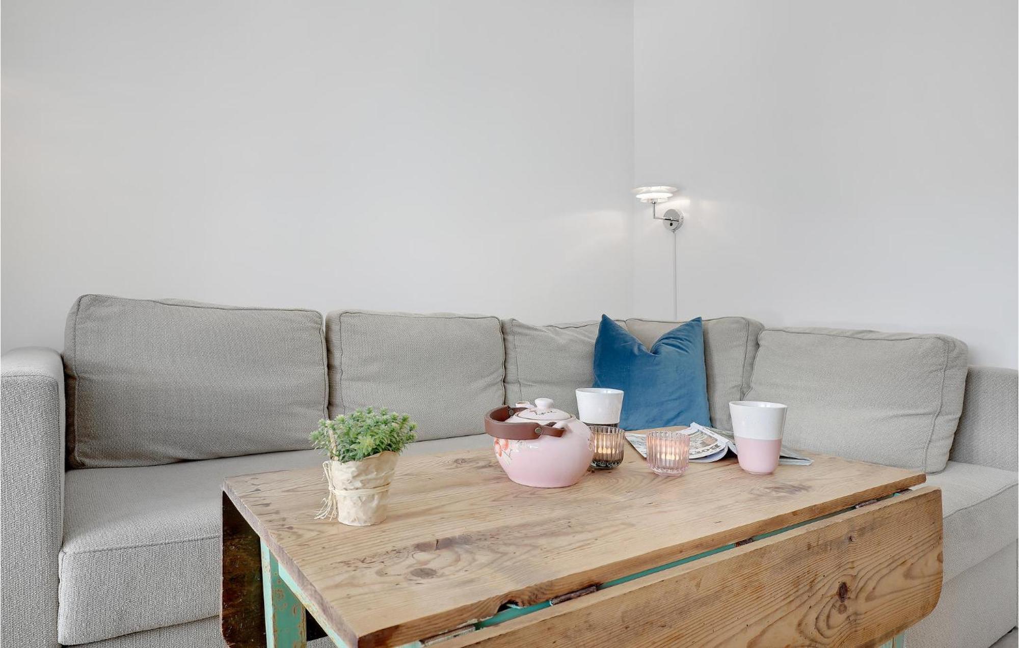 Beautiful Apartment In Neksø Extérieur photo