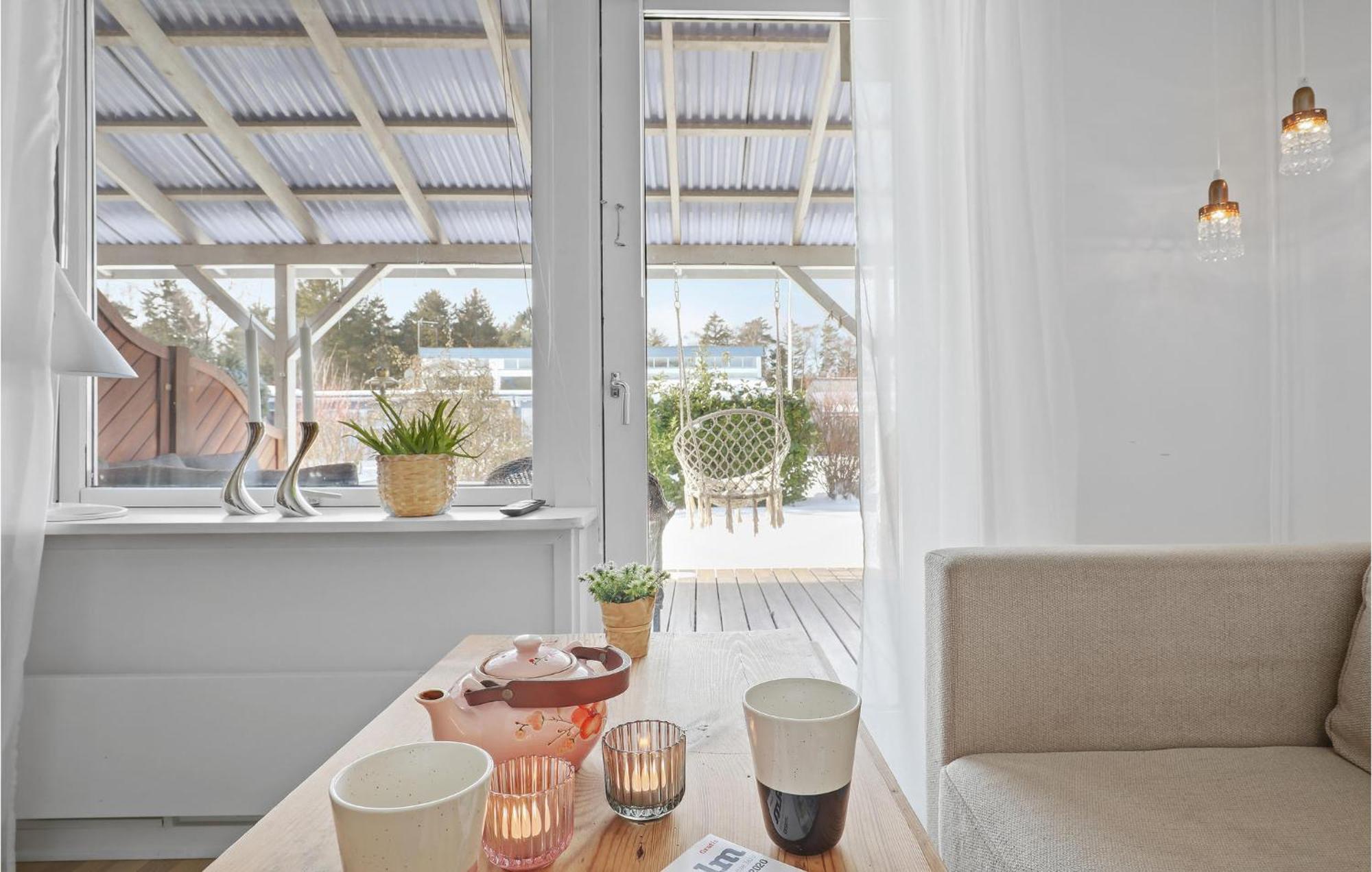Beautiful Apartment In Neksø Extérieur photo