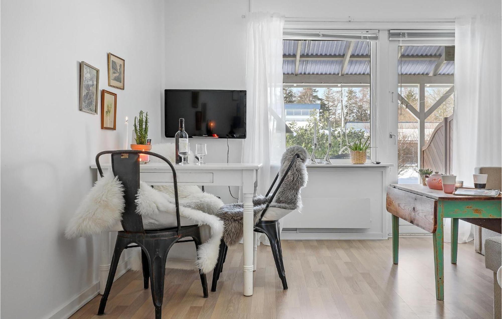 Beautiful Apartment In Neksø Extérieur photo